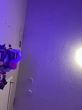 1n0nlythroat's cam snapshot