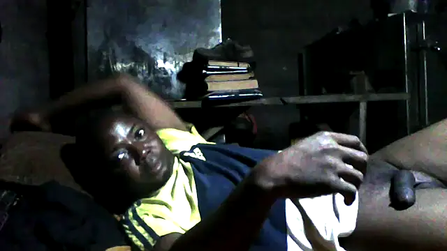 little__joy's cam snapshot