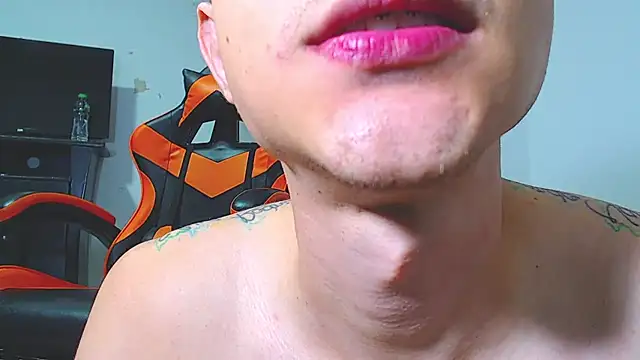 ADAM_HOT's cam snapshot