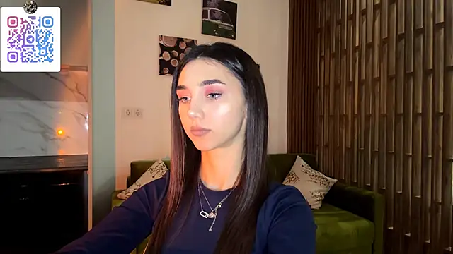 LinaMour's cam snapshot