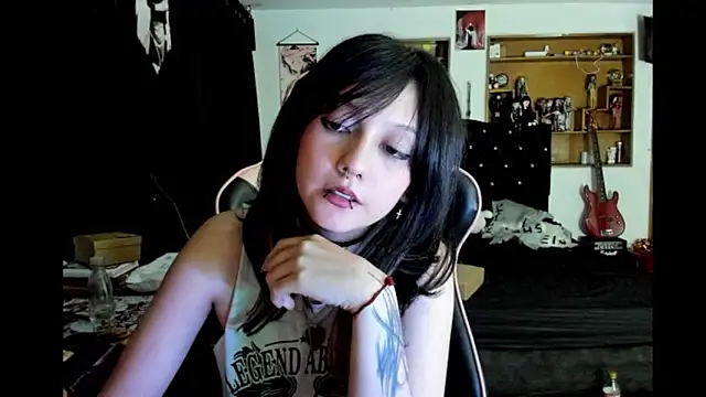 Maki_Zein_'s cam snapshot