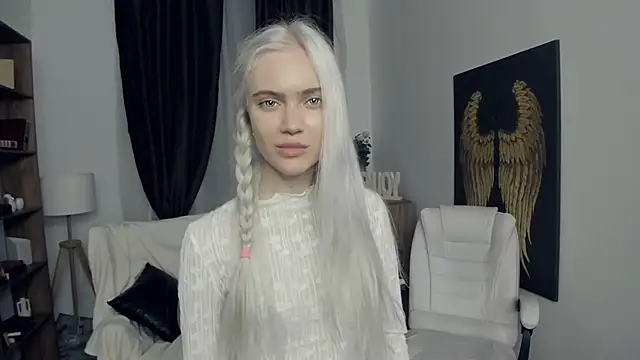 KristalCrowner's cam snapshot