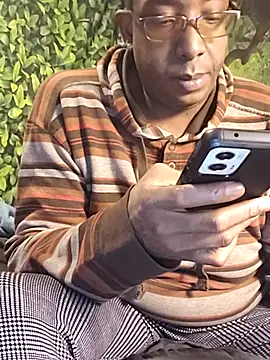 B4KINC's cam snapshot