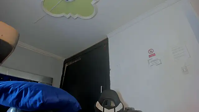 Eyleen_Santos live sex cam