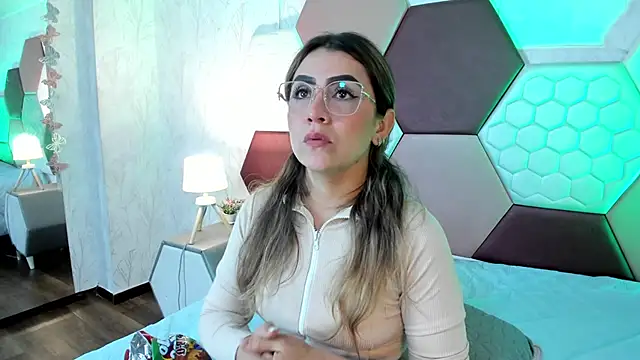 AriaRous's cam snapshot