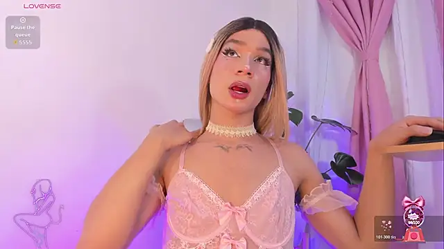 saskia_secret live sex cam