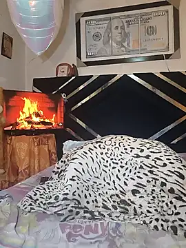 bigcockwhite777 live sex cam