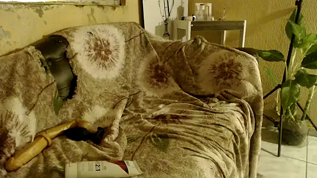 OliviaRojas live sex cam