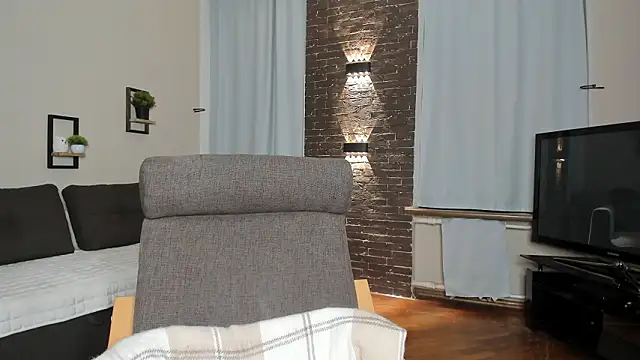 FrancisBivona live sex cam