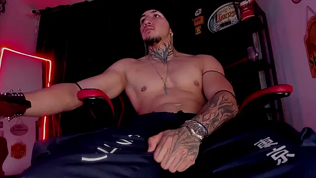 the_beast_master_ live sex cam