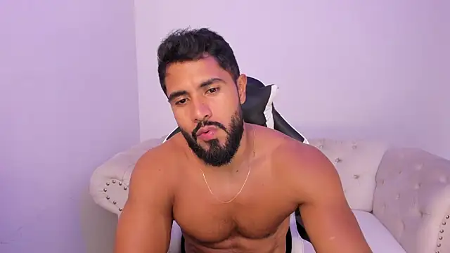 Santiago_huntt live sex cam