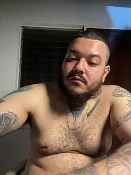 El_Titan1998 live sex cam