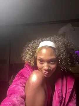 Tamiii420 live sex cam