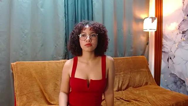 Avrilhill18's cam snapshot