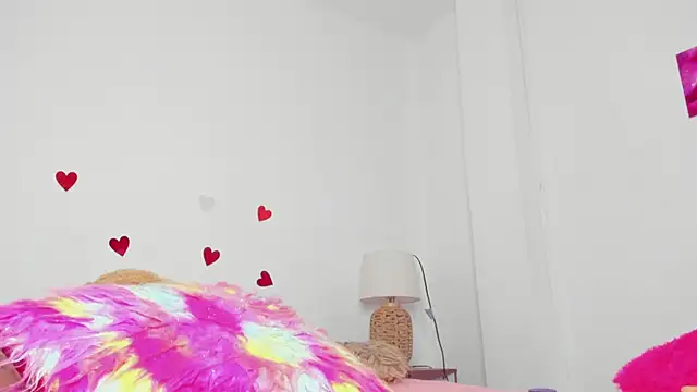 ebony_cutte's cam snapshot