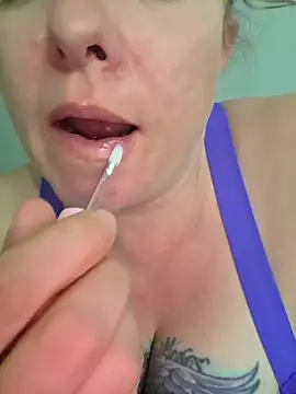 julimonroe's cam snapshot