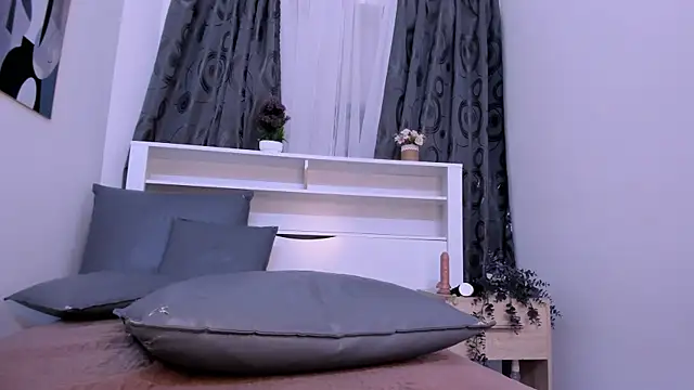 Mistt_Mia's cam snapshot