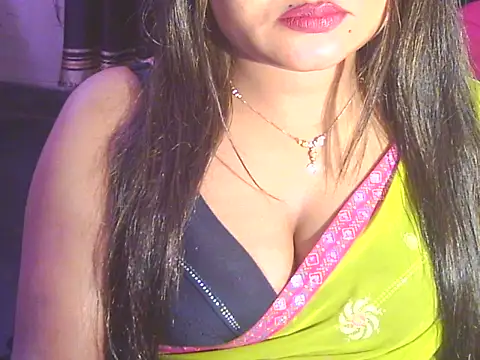 Nusrat_Faria's cam snapshot