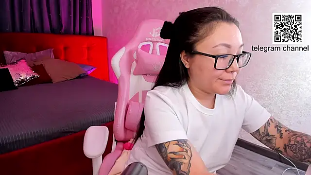 gentle_muse's cam snapshot