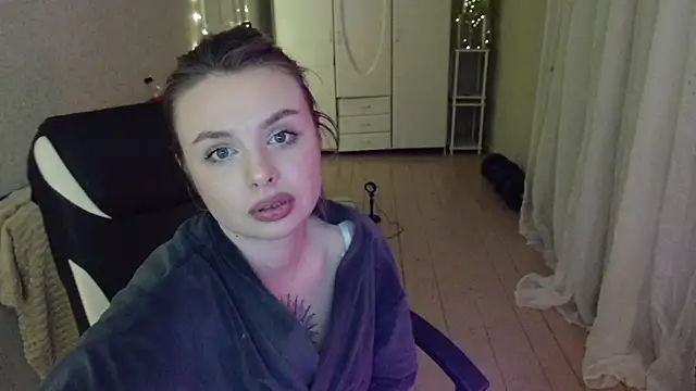 AngelicaHollywood live sex cam
