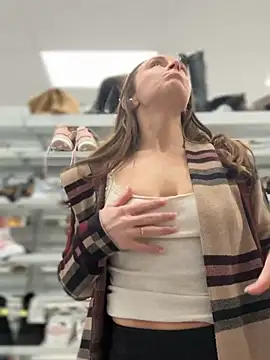 lunagirl13's cam snapshot