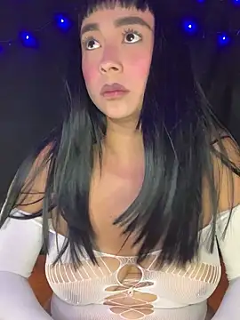 adara_muller_'s cam snapshot