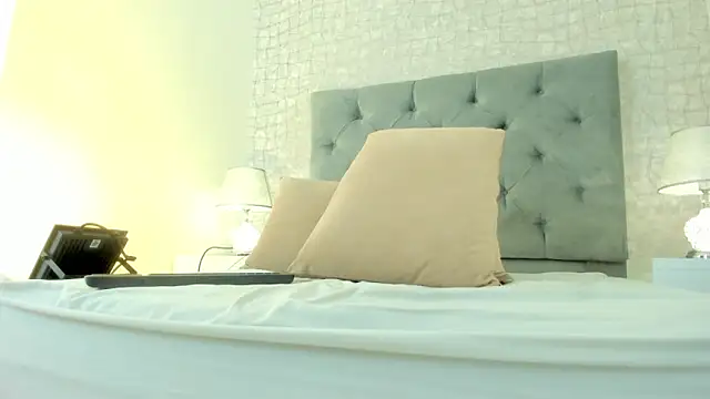 jax_black live sex cam