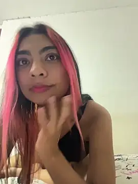 SusiJames_'s cam snapshot