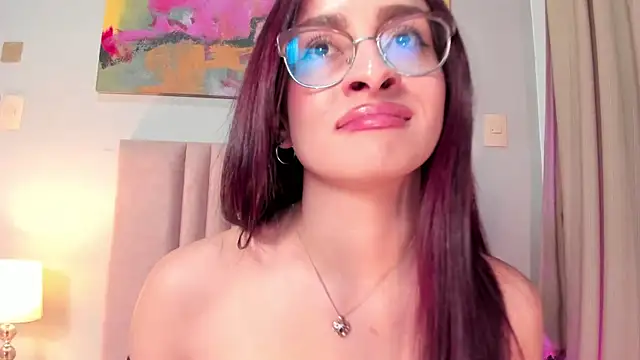 AndraCyruss's cam snapshot