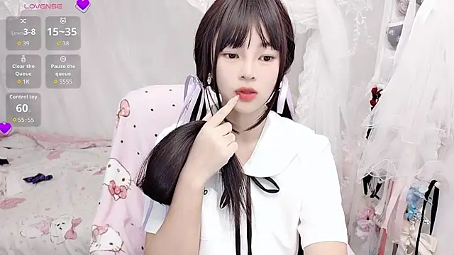 9aunatiis live sex cam