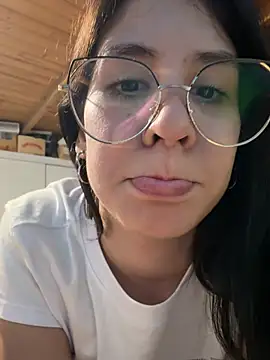 Zzwei7's cam snapshot