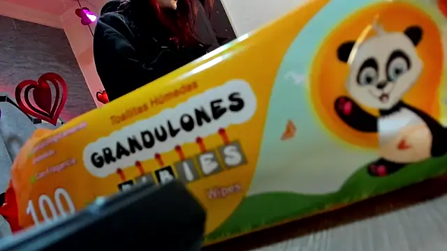 Zami_Escobar_of's cam snapshot