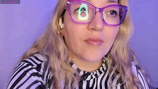 Naty_Mature_'s cam snapshot