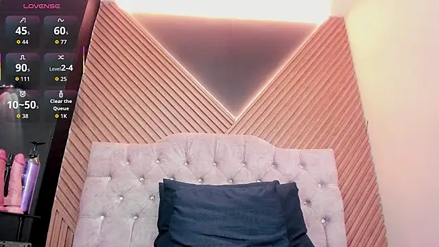 Nyx_Moon's cam snapshot