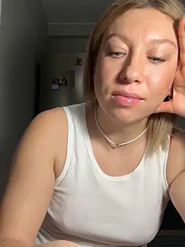 Kittie_Valentine's cam snapshot