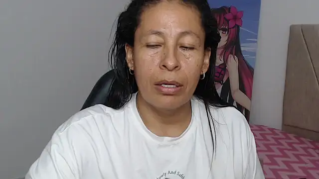 mature_martina's cam snapshot