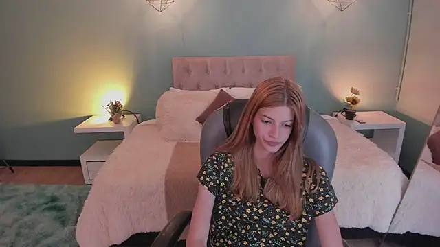 Nora_Vennucci's cam snapshot