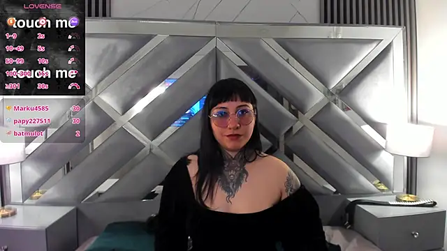 Ravenna666_'s cam snapshot