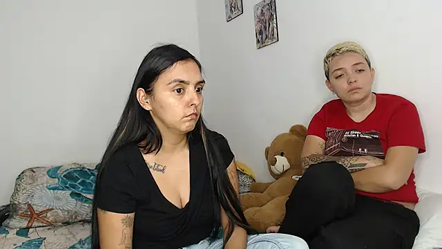 kathy_luisa's cam snapshot