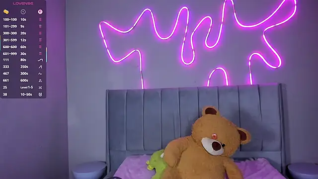 Emma_Lirys's cam snapshot