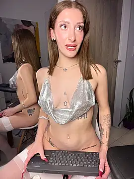 IvonneJoy live sex cam