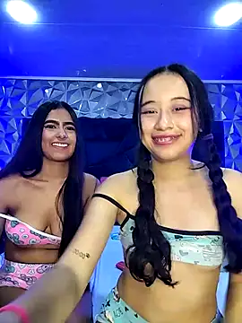 l0lita_emi live sex cam