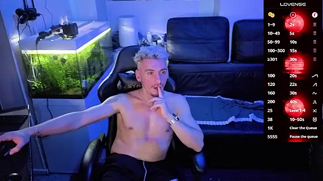 Rayzel_White live sex cam