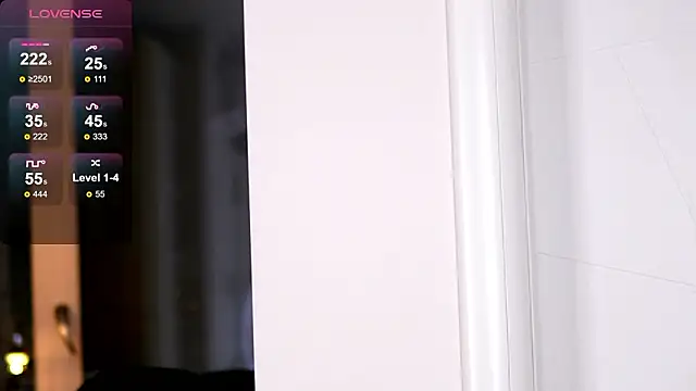 ElaraShine live sex cam