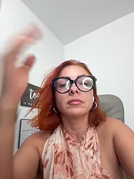 -gala_'s cam snapshot