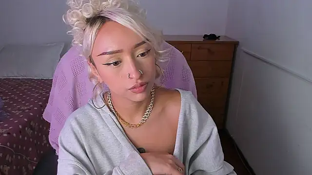 _AbbyIce's cam snapshot