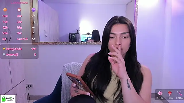 EricaVanderhill live sex cam