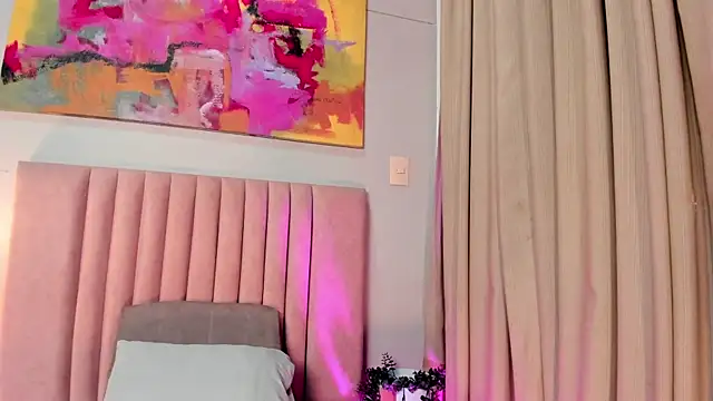 AndraCyruss's cam snapshot