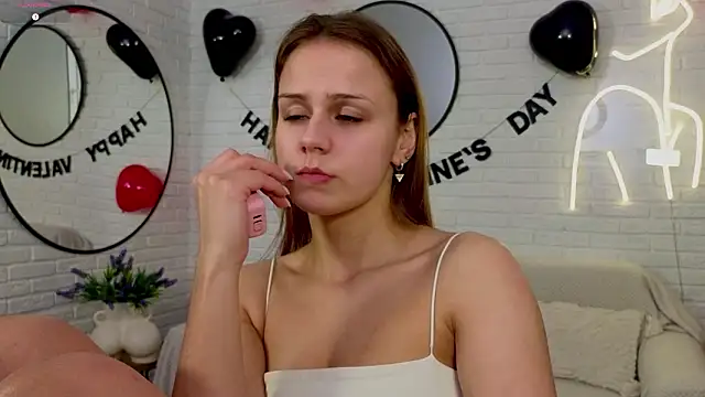 Wendy_D0ll's cam snapshot