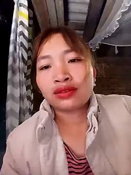 sowbibi's cam snapshot